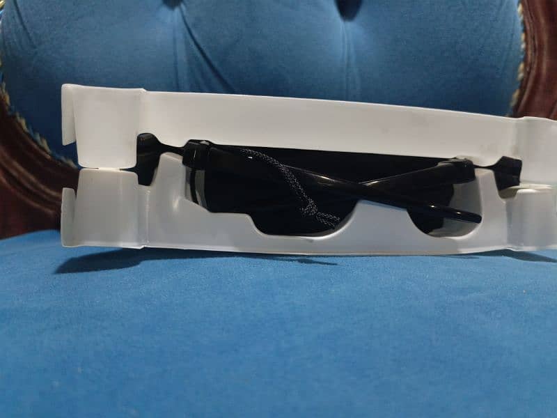 SONY BRAVIA TDG-BR250 3D GLASSES. 6