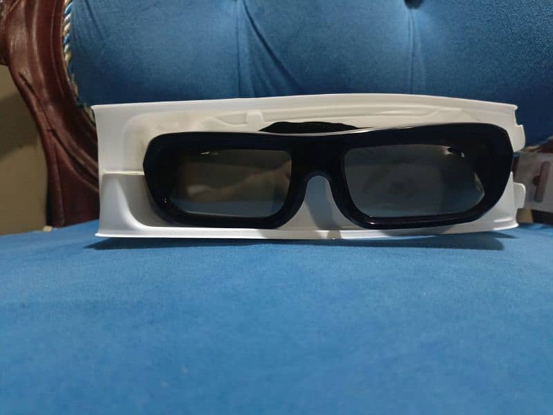 SONY BRAVIA TDG-BR250 3D GLASSES. 7