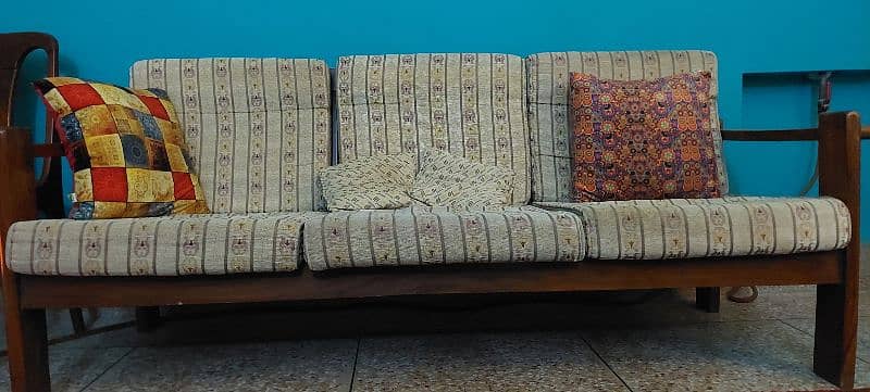 5 seater Sheesham sofa set 2 tables 1