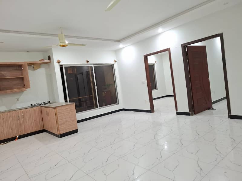 Flat For Sale in Jinnah Garden at Investor Price 585 Sq Ft Main Markaz 0