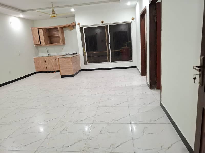 Flat For Sale in Jinnah Garden at Investor Price 585 Sq Ft Main Markaz 3