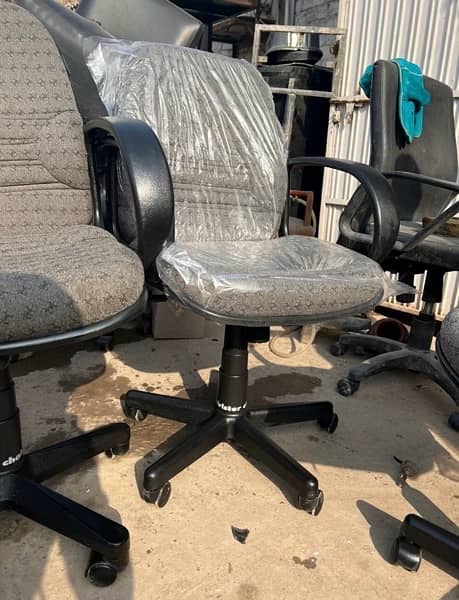 Branded Used Chairester office Chairs at Amazing Prices 1