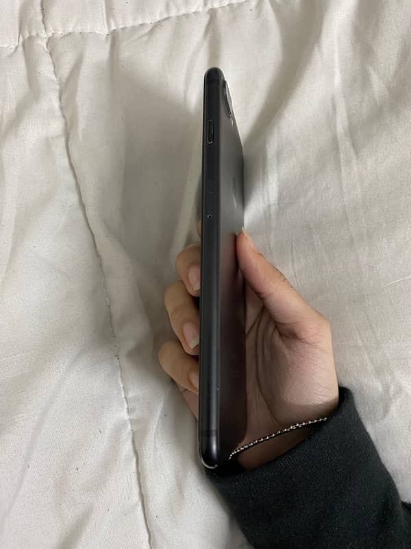 iphone 7plus pta approved 2
