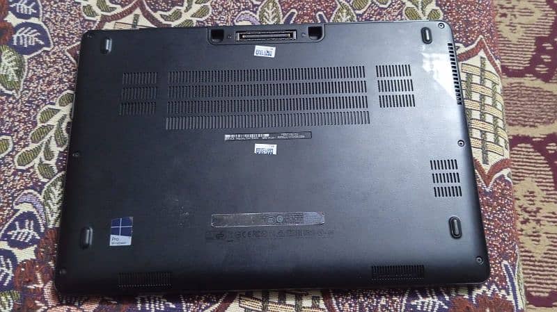 Dell latitude E7470 3