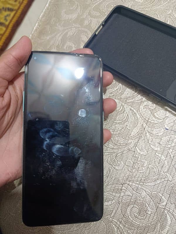 One plus 8t 47k urgent sale 5