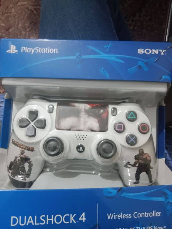 sony ps4 dual shock wireless controller with God war limited edition 0