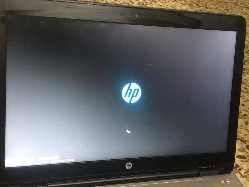 leptop HP 7