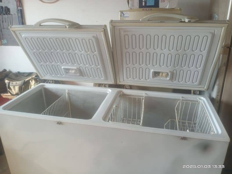 waves full jumbo size Deep Freezer 3