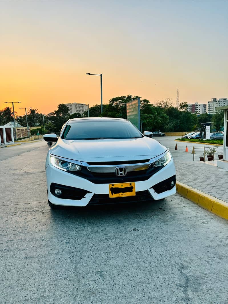 Honda Civic Oriel 2018 1