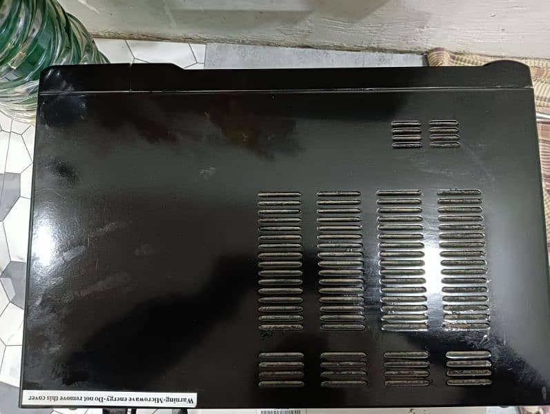 Dawlance Microwave for Sale in Lahore | Reasonable price 2