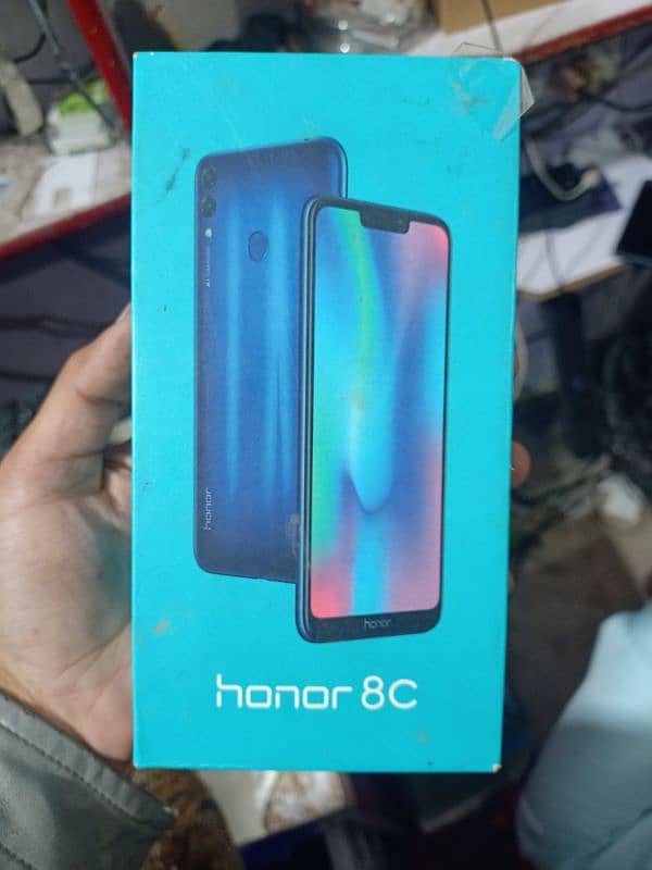 honor 8c with box original charger 5