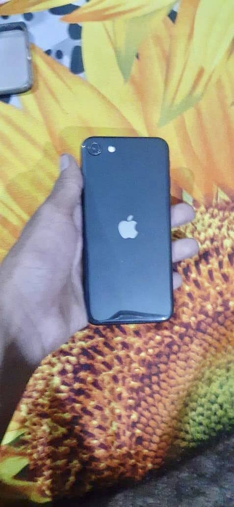 I phone Se 2020 64gb 0