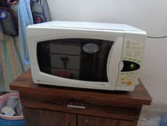 LG Microwave Oven, conventional,grill for sale