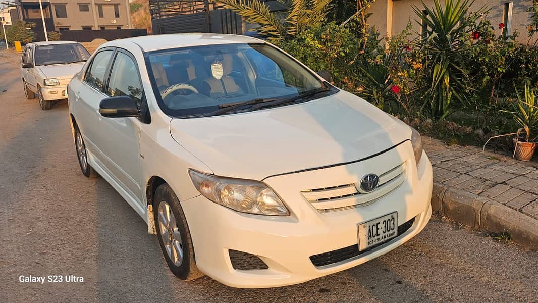 Toyota Corolla Altis 2010 1