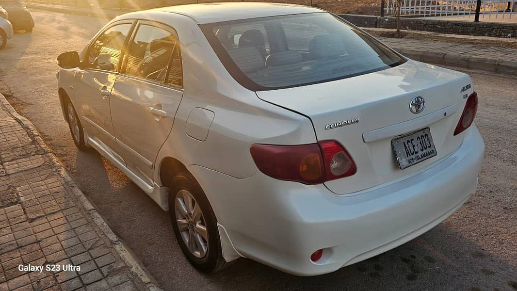 Toyota Corolla Altis 2010 5