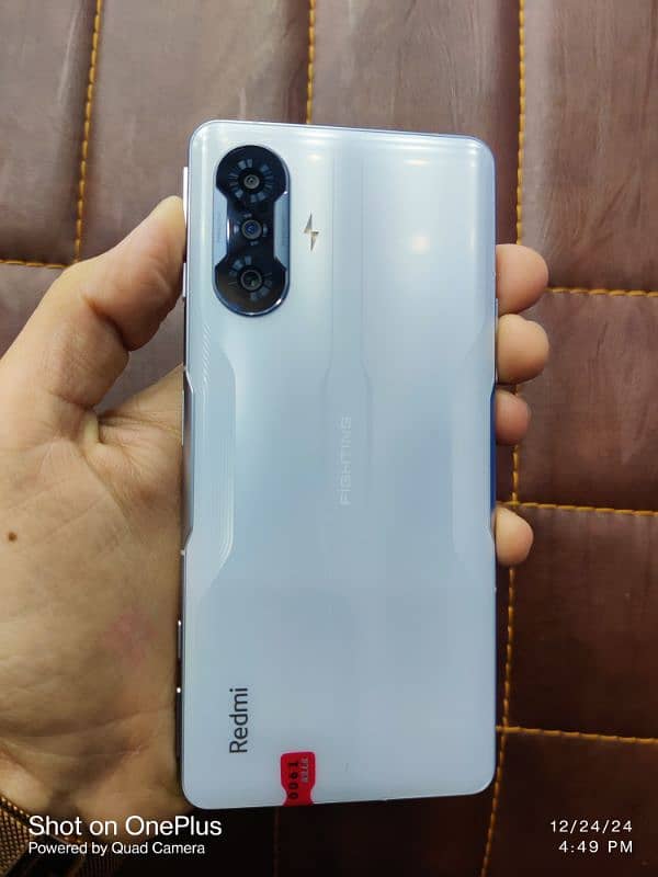 Redmi K40 Gaming 12+256 GB 0