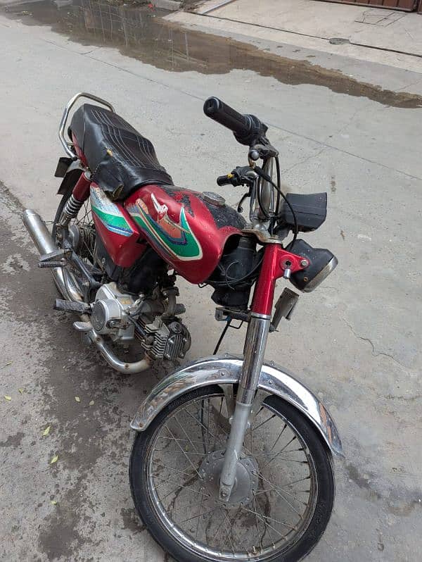 Metro 70 Bike (Good Condition) 1