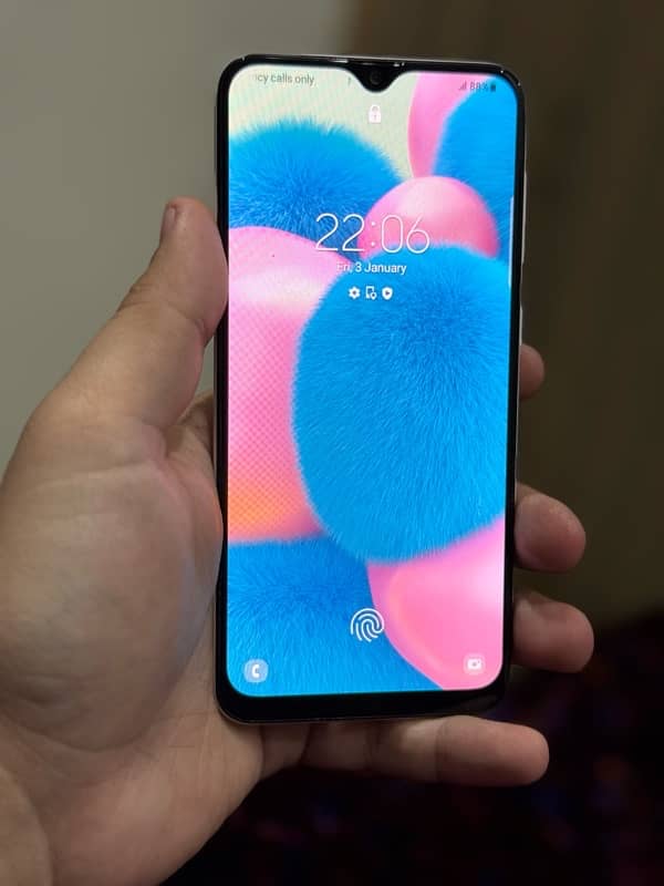 Samsung Galaxy A30s 1