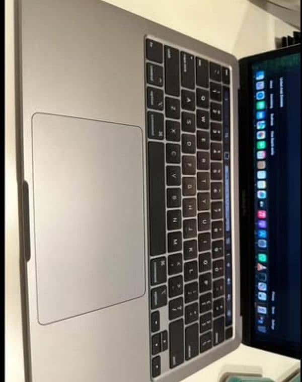 MACBOOK PRO 2020 1