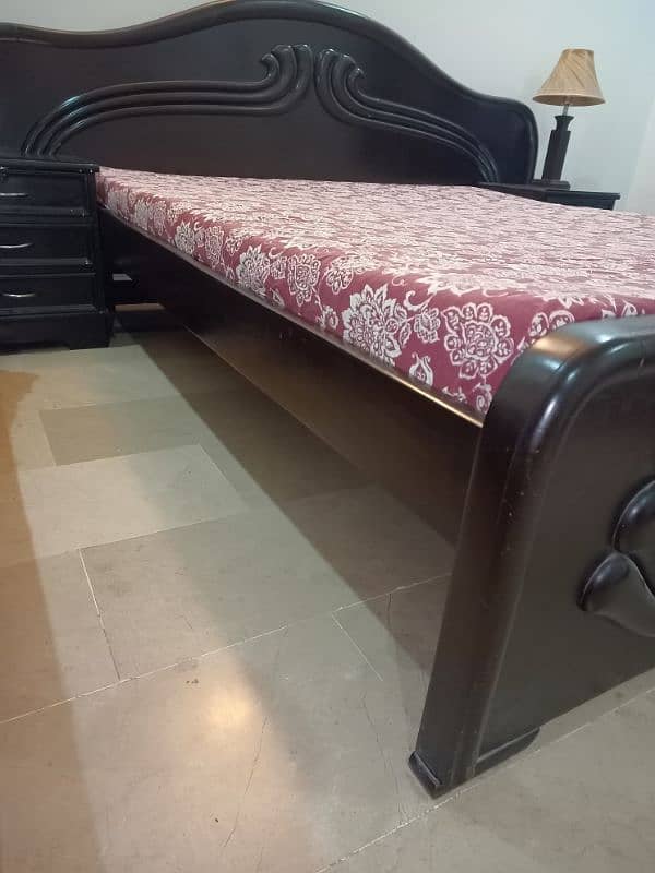 Wooden bed with dresser 4