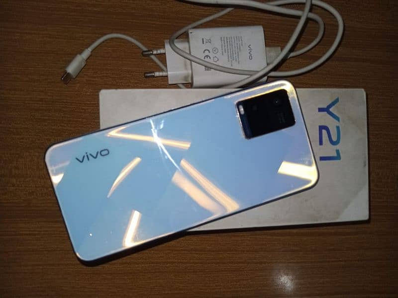 vivo y21 mobile with box with charger 0