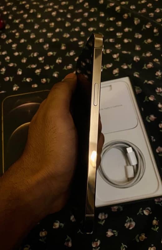 Iphone 12 pro max 256gb HK PTA APPROVED 3