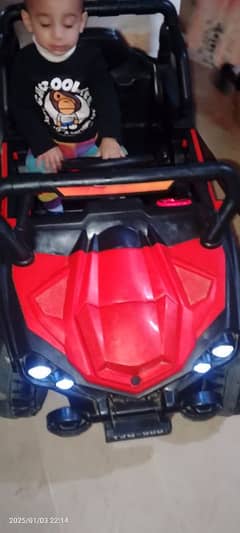 battery operated jeep for kids dual motor & battery excelent condition