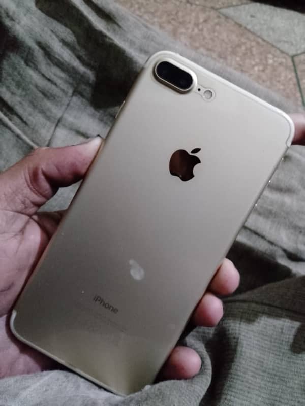 I phone 7 plus Forsale 0