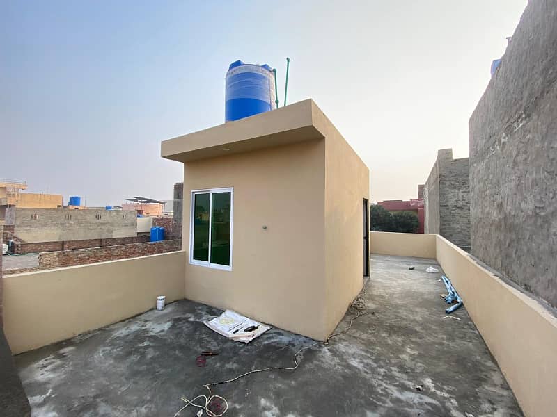 Beautiful New 3 Marla 3 Bed Double Story House for Sale in Ali Park, Bhatta Chowk Lahore 21