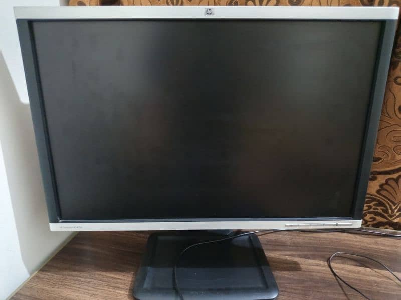 HP LED 24 inch 0