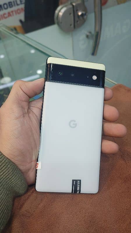 Google Pixel 6 8/128 PTA Approved 4