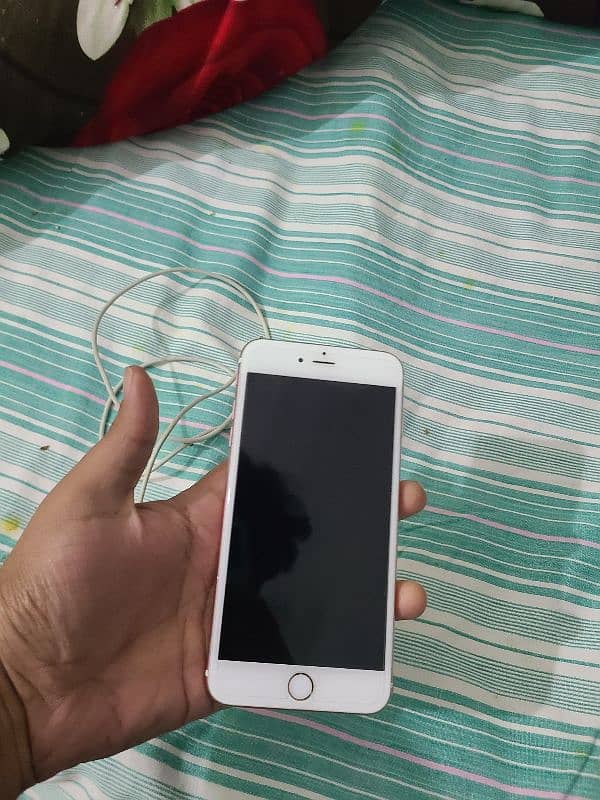 Iphone 6s plus 64 GB PTA 1