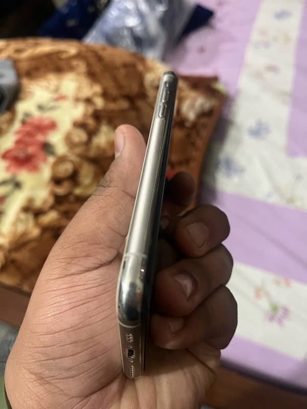 Iphone 11 Pro for sale PTA Approved 5