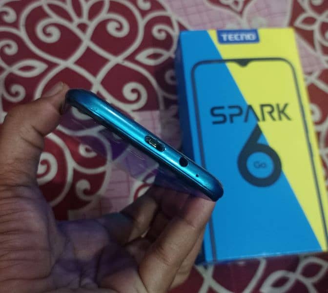 Tecno Spark 6 Go 2/32 GB For sale with original box 4