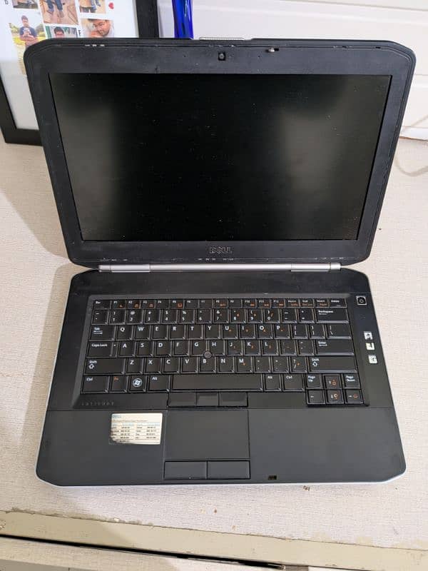 Dell Latitude E540 0