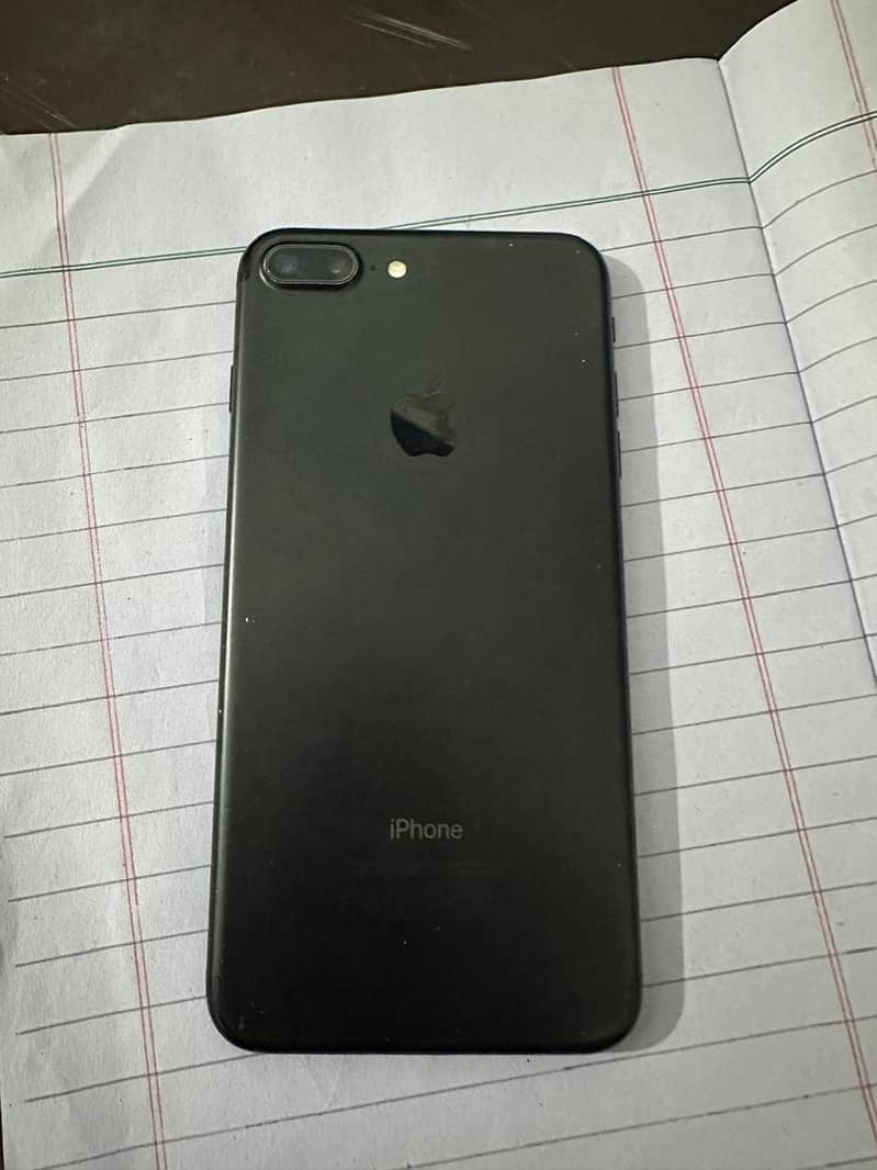 Apple iPhone 7 Plus 1