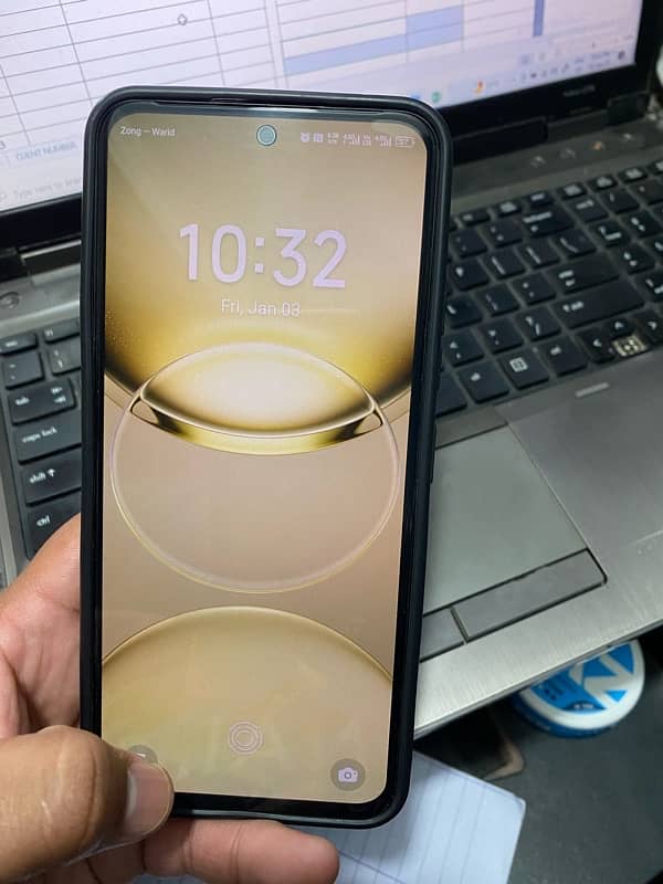 Tecno Spark 30pro 8/128gb 2