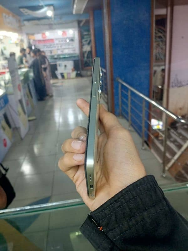 itel s25 only 4 days use all ok 10 by 10 condition 3