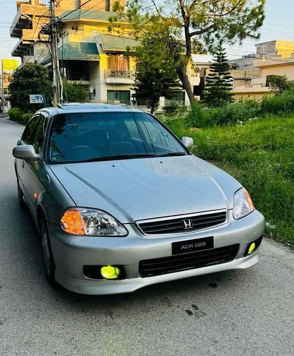 Honda Civic Oriel 2000 1