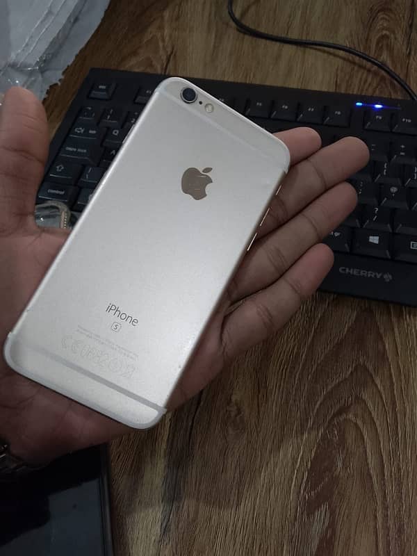 iPhone 6s 32gb pta approved for sale 0