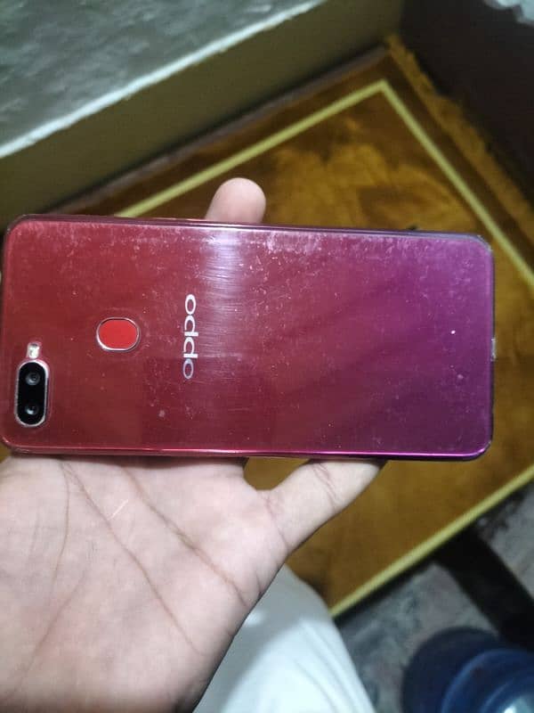 Oppo F9 0