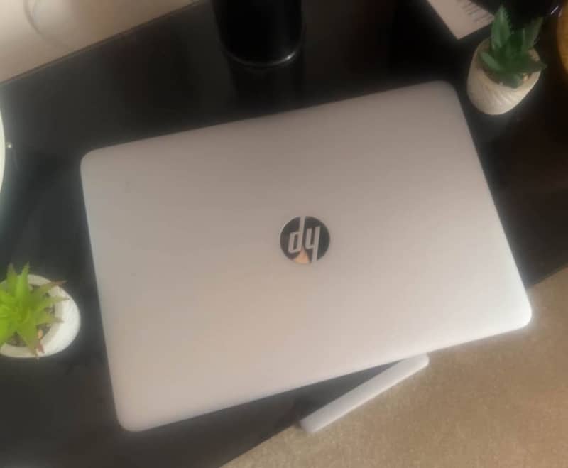 Laptop / Hp Elitebook 840-G3 Core i7 0