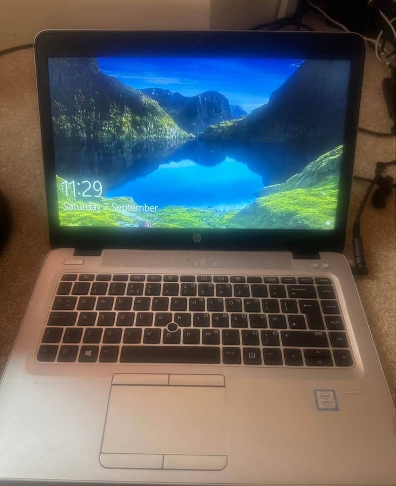 Laptop / Hp Elitebook 840-G3 Core i7 1