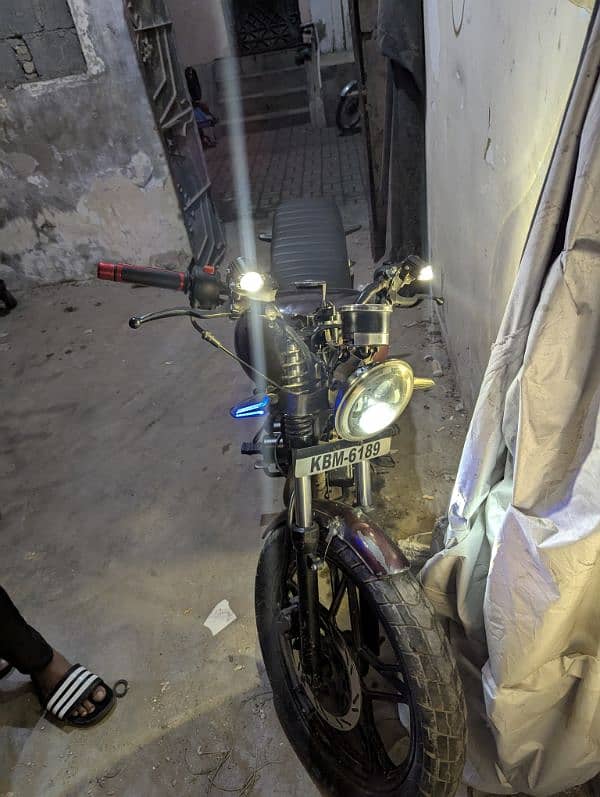 Suzuki GS150 cafe racer made all ok 10 by 9.5 condition 3