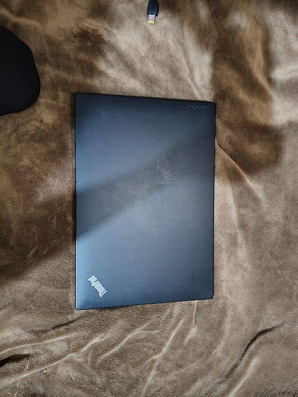 Lenovo Thinkpad at brand new condition 3