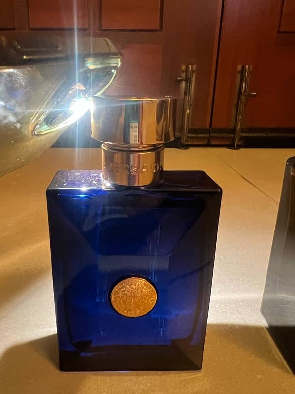 versace dylan blue perfume 2