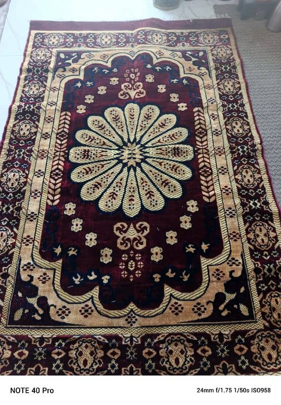 Irani rugs 2700price hole sale 03035642377Hai All colour available hai 1