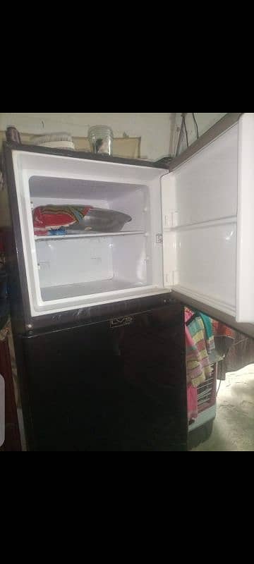 Dawlance refrigerator 2