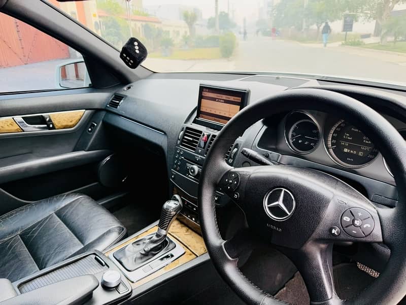 Mercedes C 200 7