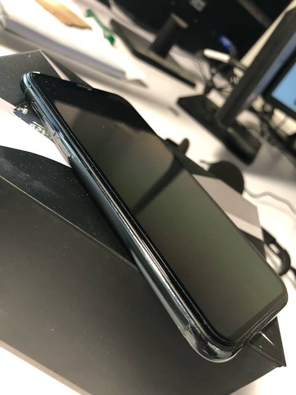 Iphone 11 pro 0